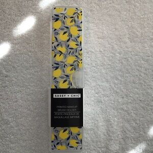 Sassy + Chic Yellow Lemon Print Makeup Brush Holder